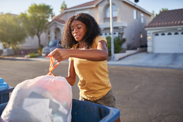 Best Estate Cleanout Services  in Suwanee, GA
